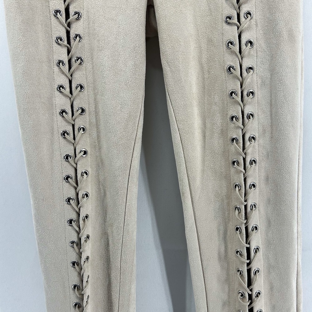 Maniere De Voir Beige Front-Lace Skinny Pants - Picture 3 of 7